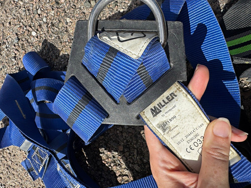 Full body harnesses - x3, harnesses,
