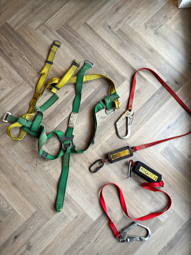 Bigben safety harness ref 4401 - bigben,