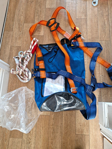 Fall arrest safety - fall,