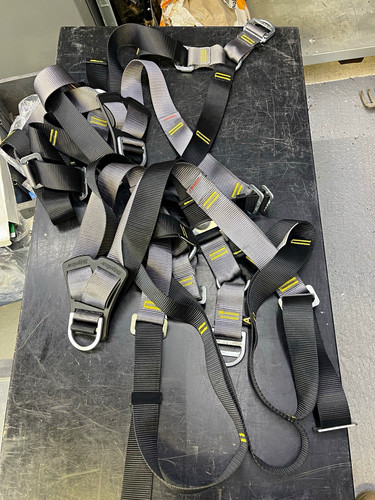Full body fall - body, arrest