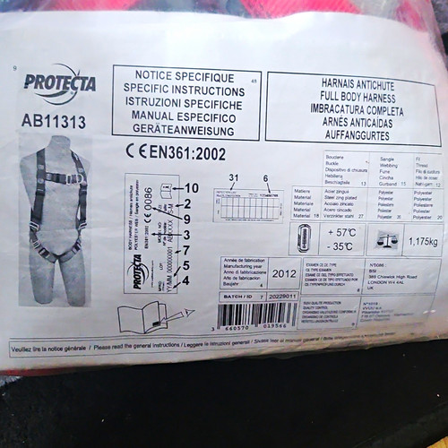 Red protecta fullbody fall - protecta,