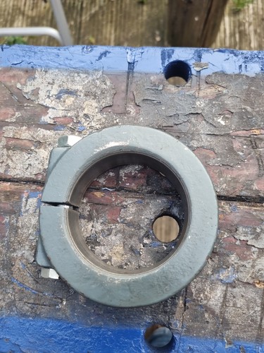 Meddings column clamp